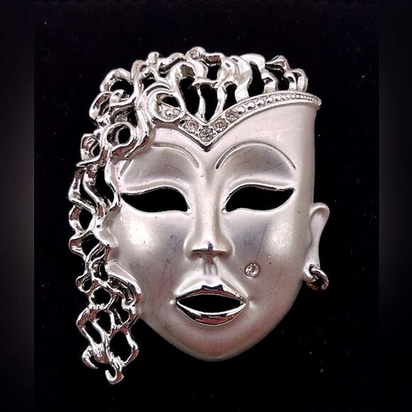 Silver Masquerade Mask Brooch Pendant Jewelry Vintage - Picture 1 of 8